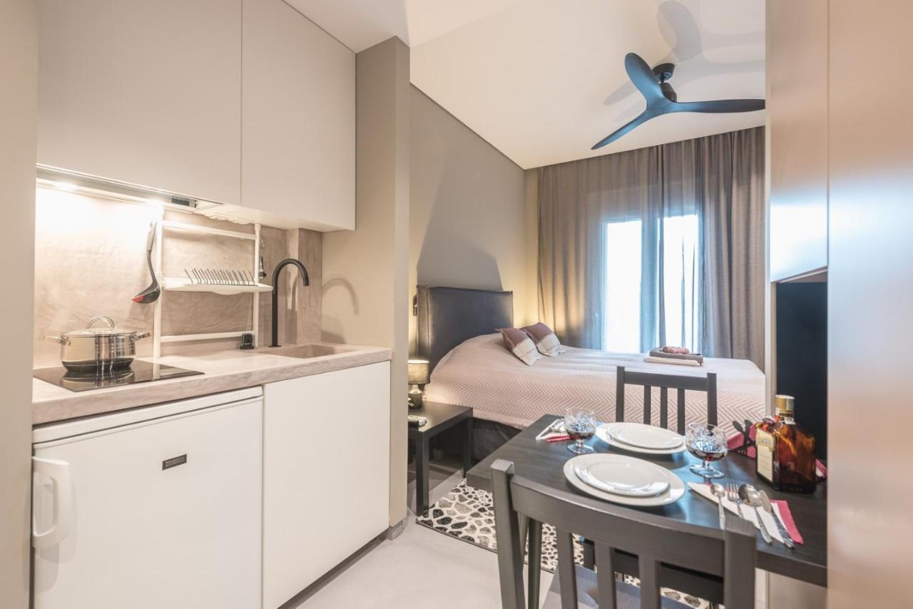 Ionia Luxury Suites B Atina Dış mekan fotoğraf